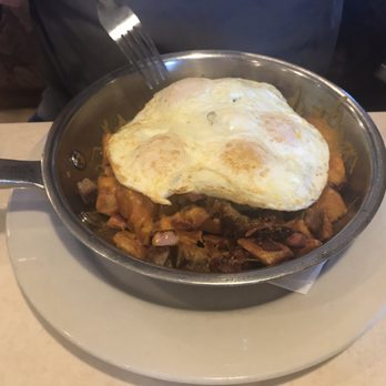 Lux Cafe - Meat lover skillet - Breakfast & Brunch Near Me - Battle Creek, Michigan