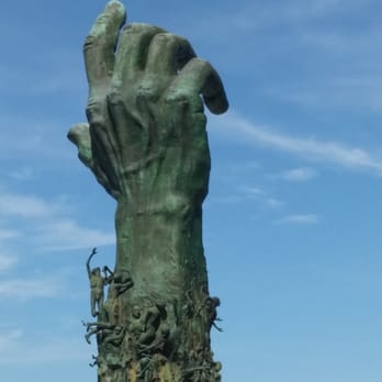 Miami Tour - Holocaust memorial. - Tours Near Me