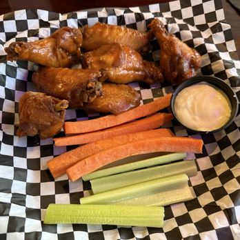 Craft Burger Bar - Burgers Near Me - Virginia Beach, Virginia Craft Burger Bar - Burgers Near Me - Virginia Beach, Virginia