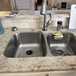 Plumbing Paramedics