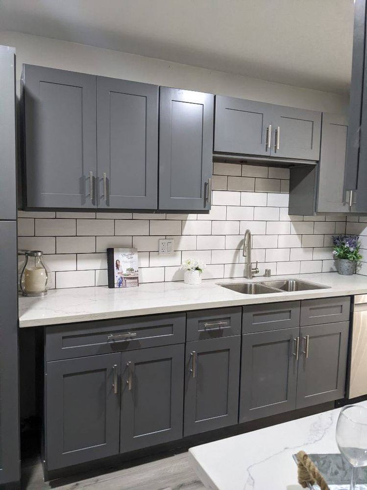 Slide of Artisan & Co.