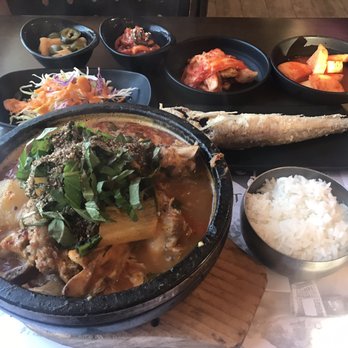 Tang Maru - Port bone potato soup - Korean Near Me - Palisades Park, New Jersey