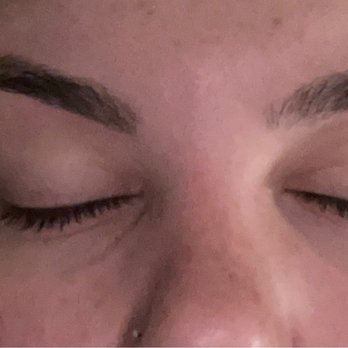 Brow Bar - Classic eyebrow threading - Threading Services Near Me - Strongsville, Ohio Brow Bar - Classic eyebrow threading - Threading Services Near Me - Strongsville, Ohio
