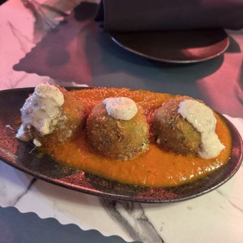Trenta Pizza & Cucina - Arancini Verdi - Pizza Near Me - Costa Mesa, California