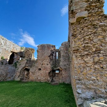 Duffus Castle - Castles Near Me - Duffus, MRY
