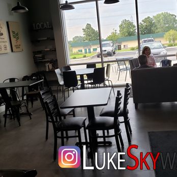 Mocha Lounge - Lots of space! - Coffee & Tea Near Me - Fort Wayne, Indiana