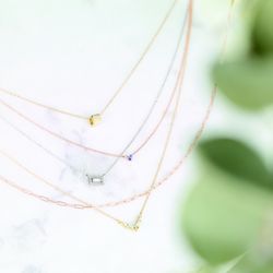 Vanscoy Maurer & Bash Diamond Jewelers - Various gold necklaces.