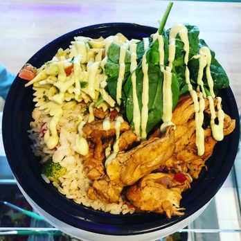 Delicioso Lawrence - Brown rice bowl with chicken salad and avocado dressing - Juice Bars & Smoothies Near Me - Lawrence, Massachusetts Delicioso Lawrence - Brown rice bowl with chicken salad and avocado dressing - Juice Bars & Smoothies Near Me - Lawrence, Massachusetts