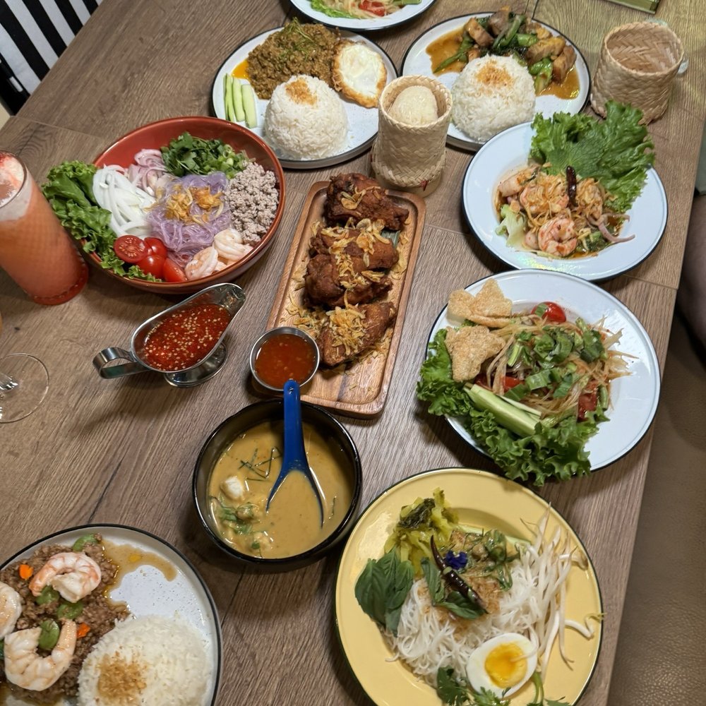 LeDu Thai - Dinner spread - Thai Near Me - Phoenix, Arizona