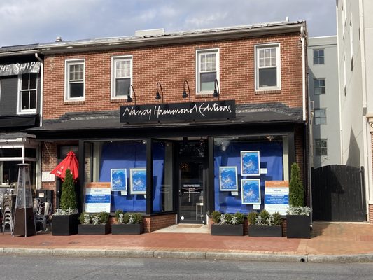 Nancy Hammond Editions by null