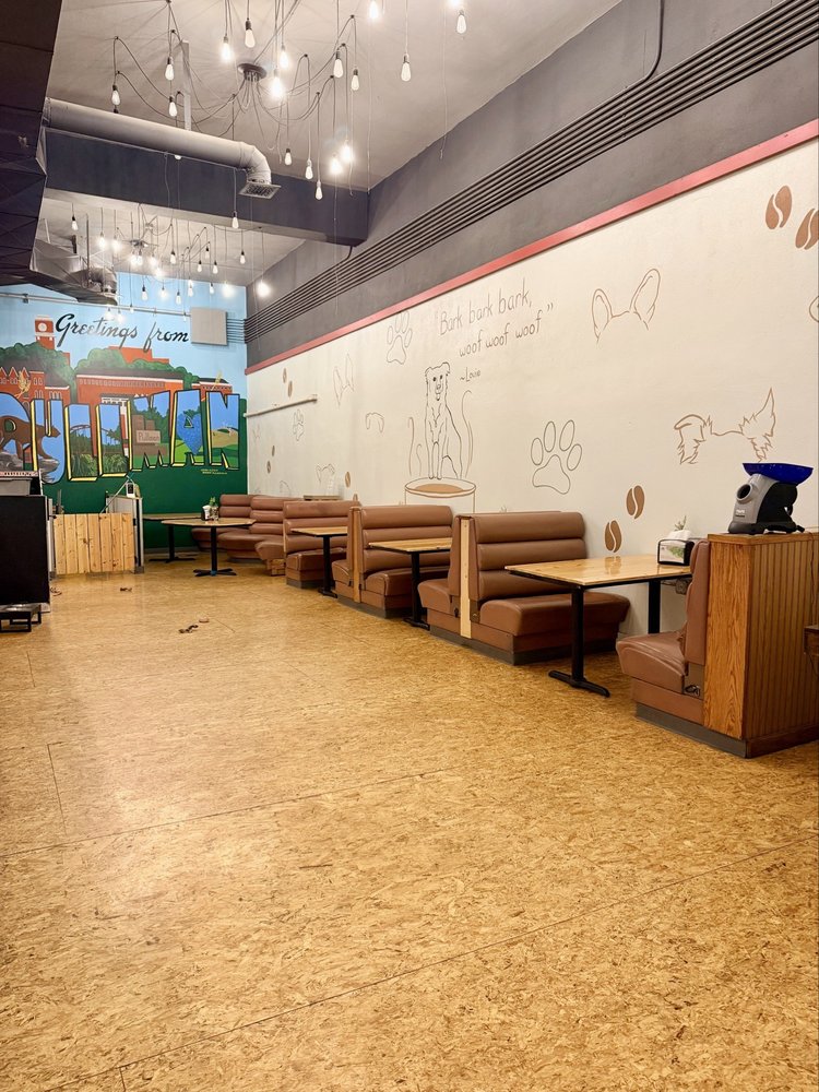 Pups & Cups Cafe Logo