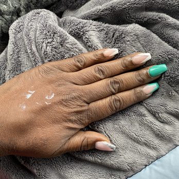 Fancy Nails & Spa - Nail Salons Near Me - Torrington, Connecticut
