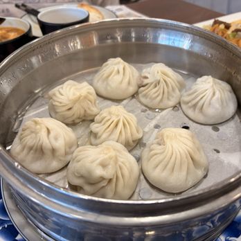 Mama Lu's Dumpling House - Shanghainese Near Me - Arcadia, California