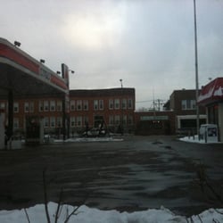 Archer Avenue Citgo - From the car wash location.