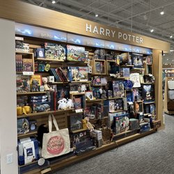 Barnes & Noble - Harry Potter