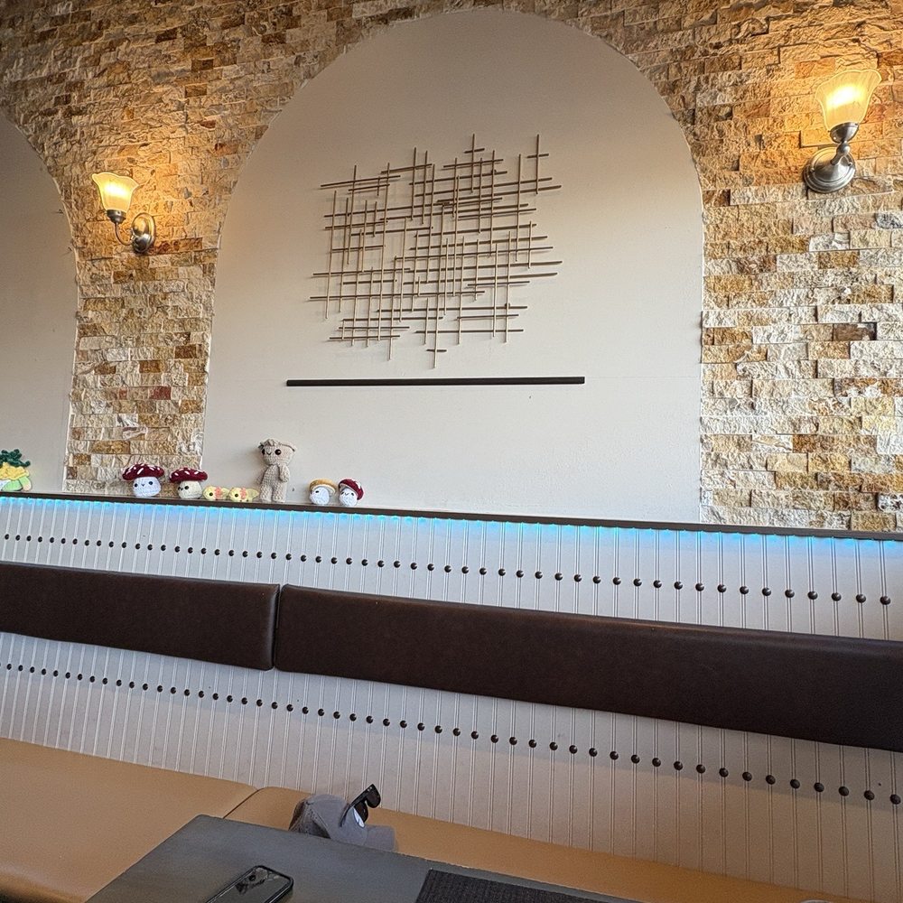 Yanakee Sushi - Decor - Japanese Near Me - Moncton, New Brunswick