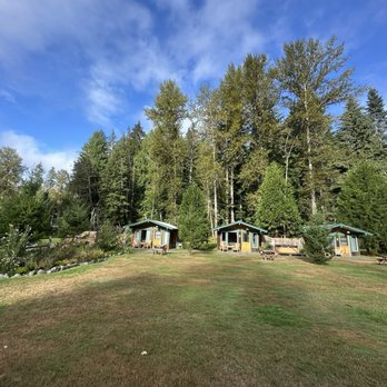 Stone Creek Lodge - Property - Hotels Near Me - Ashford, Washington Stone Creek Lodge - Property - Hotels Near Me - Ashford, Washington