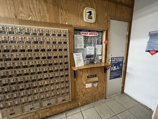 GORMAN PLAZA MARKET - Updated October 2025 - 18 Photos & 12 Reviews ...