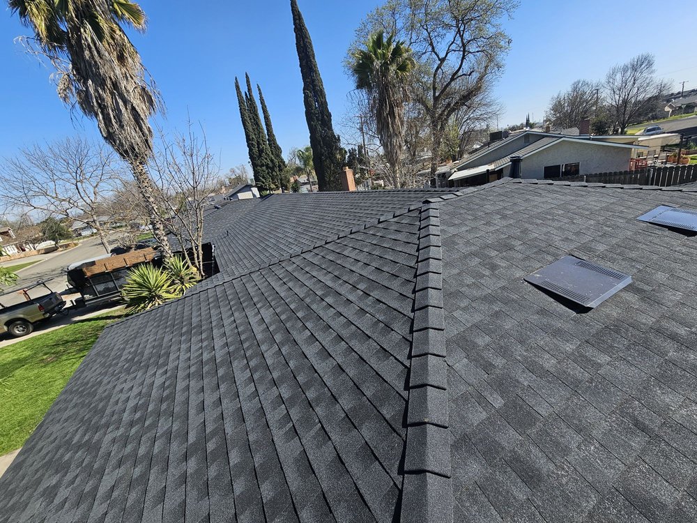 Slide of The Valle Roofing