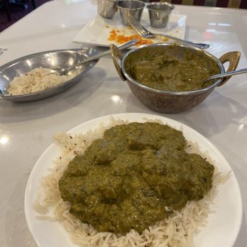 Shalimar Indian Restaurant - Lamb Saag - Indian Near Me - Louisville, Kentucky Shalimar Indian Restaurant - Lamb Saag - Indian Near Me - Louisville, Kentucky