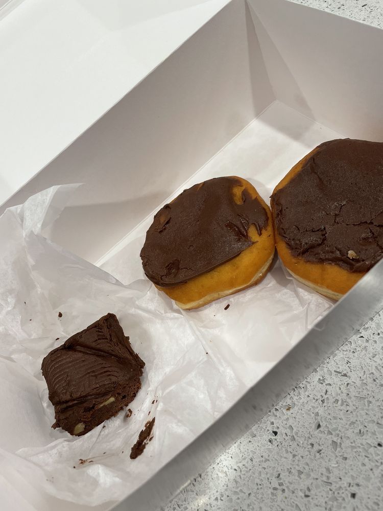 PAUL’S BAKERY Updated July 2024 97 Photos & 199 Reviews 2008