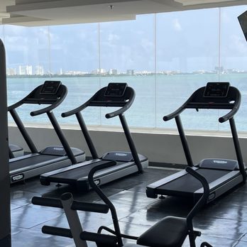 Real Inn - Gym - Hotels Near Me - Cancún, ROO Real Inn - Gym - Hotels Near Me - Cancún, ROO