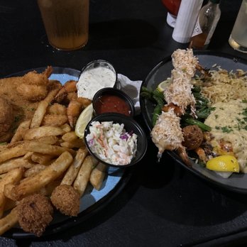 Doc's Seafood & Steaks - Sampler platter and stuffed Mahi - Seafood Near Me - Corpus Christi, Texas