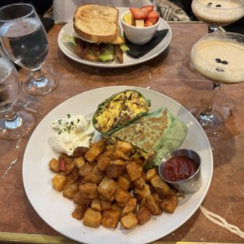 Herbie's Restaurant - Breakfast burrito - New American Near Me - Clayton, Missouri
