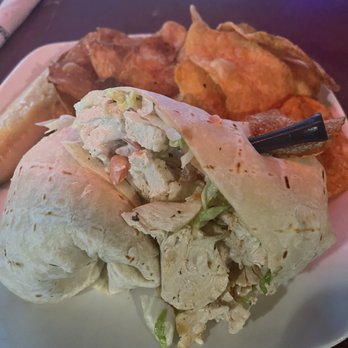 Tee Bone'z Tavern - Grilled chicken wrap - Sports Bars Near Me - Brighton, Michigan