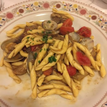 Alessio - Hand made pasta with clams and mushrooms. It's delicious! - Roman Near Me - Rome, RM
