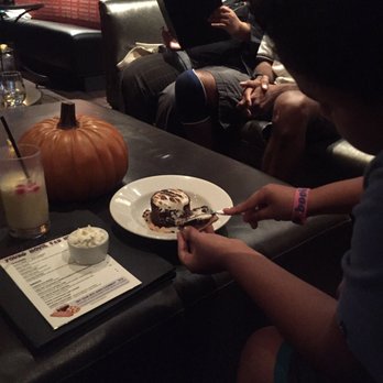 IPIC Pasadena - Desert in the lounge - Cinema Near Me - Pasadena, California