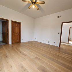 United Wholesale Flooring