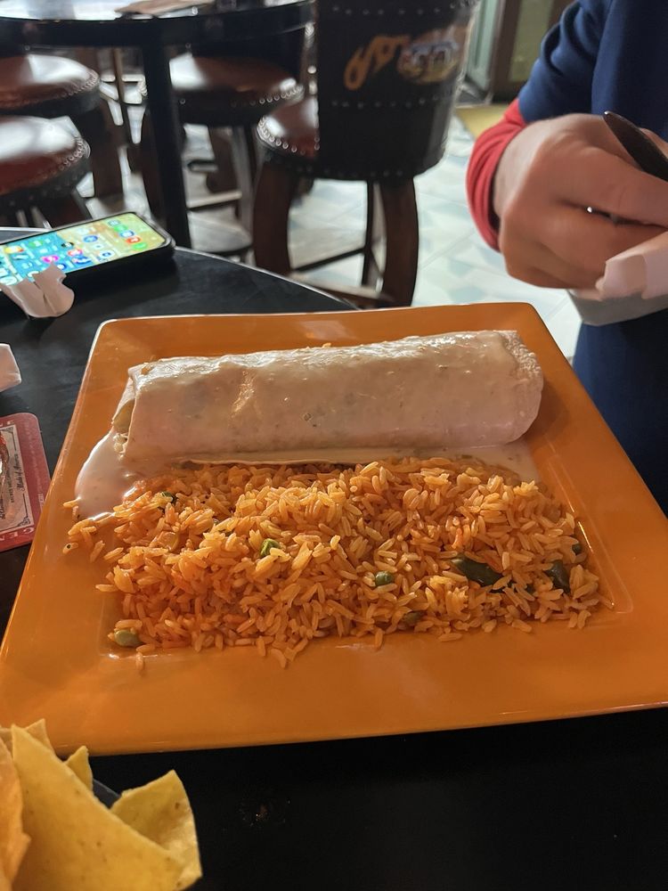 El Barril Mexican Sports Bar & Grill