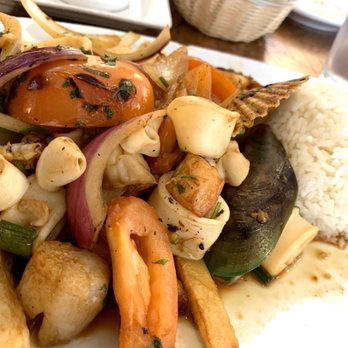 El Rocoto - Saltado De Mariscos - Peruvian Near Me - Cerritos, California