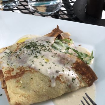 Bonjour Main - Overcooked chicken and bland - Breakfast & Brunch Near Me - Greenville, South Carolina