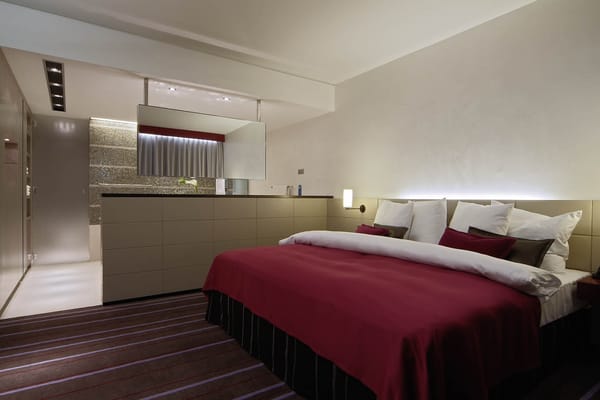 Radisson Blu Media Harbour Hotel, Düsseldorf by null