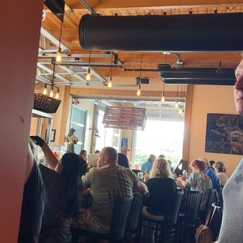 Scottie's On The River - Seafood Near Me - Chattanooga, Tennessee