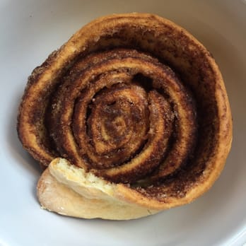 Elle's Bistro - The cinnamon roll! - Breakfast & Brunch Near Me - Halifax, Nova Scotia