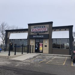 Chuck's Roadhouse Bar and Grill