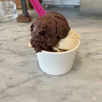 Dolcezza - Dark chocolate & peanut butter mash - Coffee & Tea Near Me - Washington, DC, District of Columbia