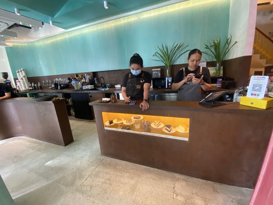 Commune Café + Bar + Roastery by null