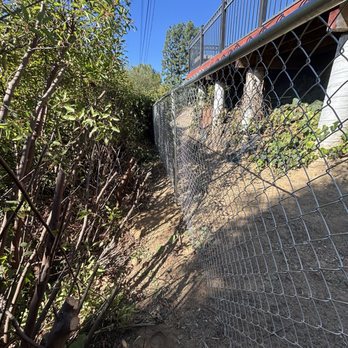 JonErica's Fencing - Hillside chain link fence - Fences & Gates Near Me