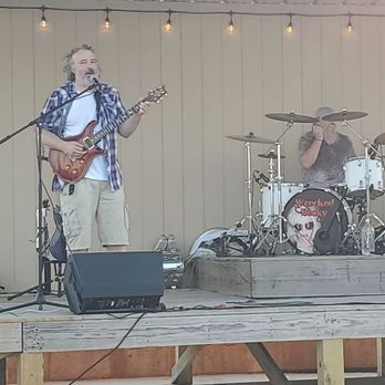 Surfside Club - Wrecked Becky cover band - amazing - Seafood Near Me - Omaha, Nebraska Surfside Club - Wrecked Becky cover band - amazing - Seafood Near Me - Omaha, Nebraska