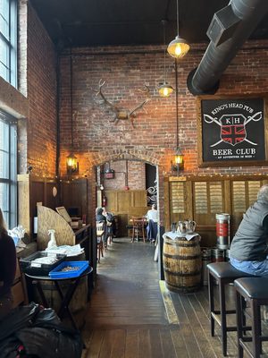 The King's Head by null