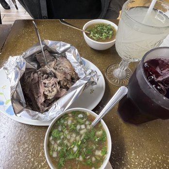 La Barbacha - 1lb barbacoa sin hueso , consomé chico , pulque , jamaica - Mexican Near Me - Los Angeles, California La Barbacha - 1lb barbacoa sin hueso , consomé chico , pulque , jamaica - Mexican Near Me - Los Angeles, California