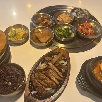Korea Garden - Korean BBQ Lunch Special with Banchan and Sundubu - Korean Near Me - Honolulu, Hawaii Korea Garden - Korean BBQ Lunch Special with Banchan and Sundubu - Korean Near Me - Honolulu, Hawaii