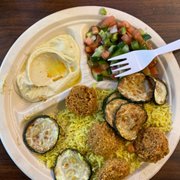 Zoes Kitchen 98 Photos 172 Reviews Mediterranean 905 E