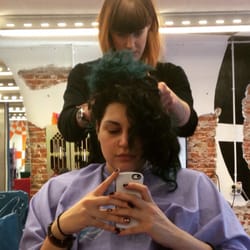 Kinki Kappers - Love her, she did a fantastic job taming my wild curls