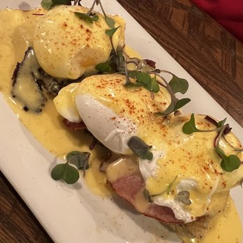 MOSAIC Restaurant - Benny Trio - New American Near Me - Richmond, Virginia