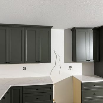 168 Cabinet Outlet - Cabinets: Olive Traditional
Countertop: Calacatta Grey - Cabinetry Near Me - Modesto, California 168 Cabinet Outlet - Cabinets: Olive Traditional
Countertop: Calacatta Grey - Cabinetry Near Me - Modesto, California